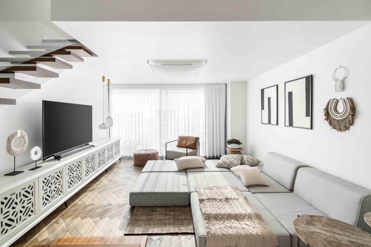 Elegant Duplex With Parking By Beachfront Stay Herzliya Ngoại thất bức ảnh